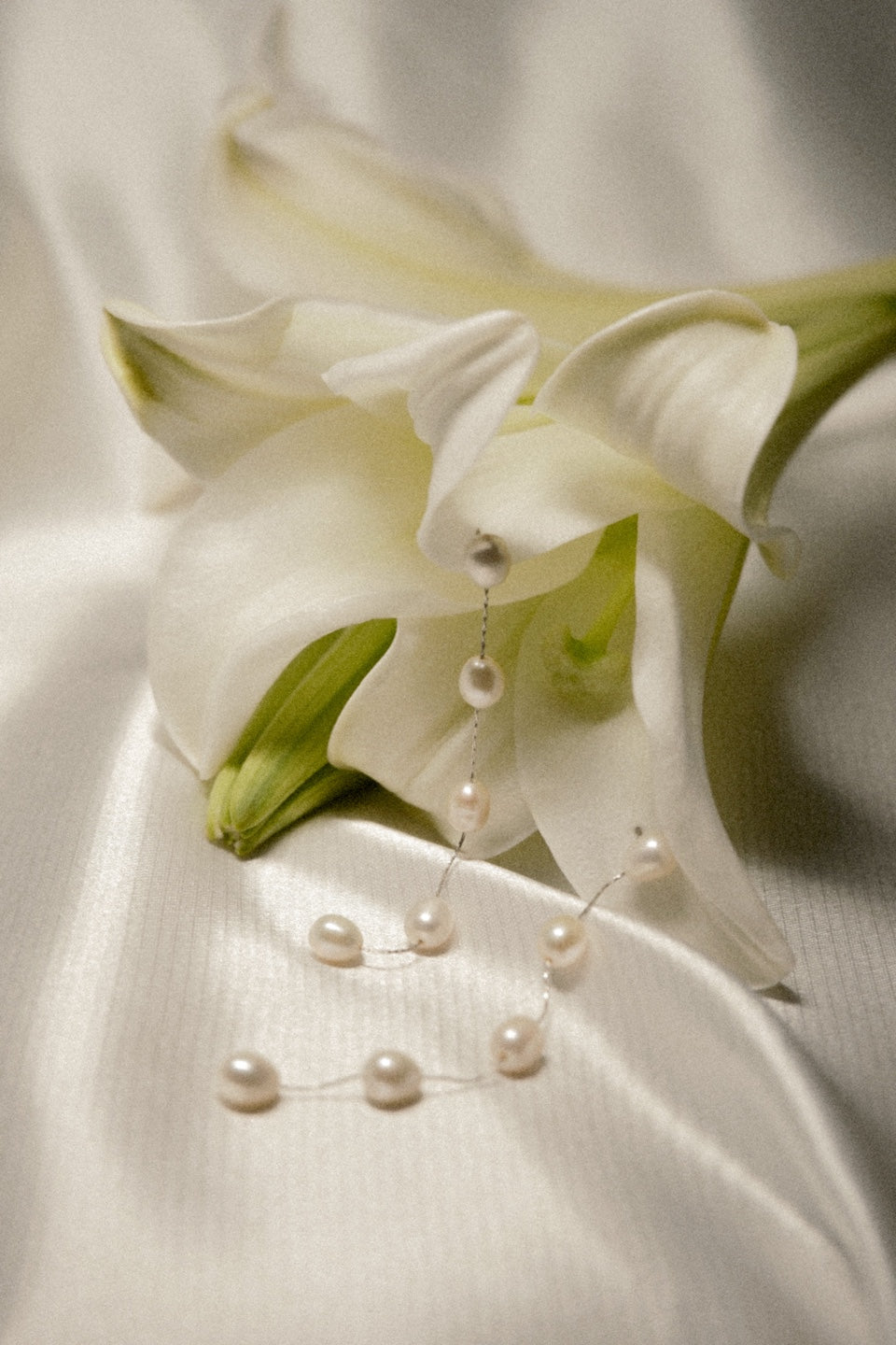Drop Pearl Earring