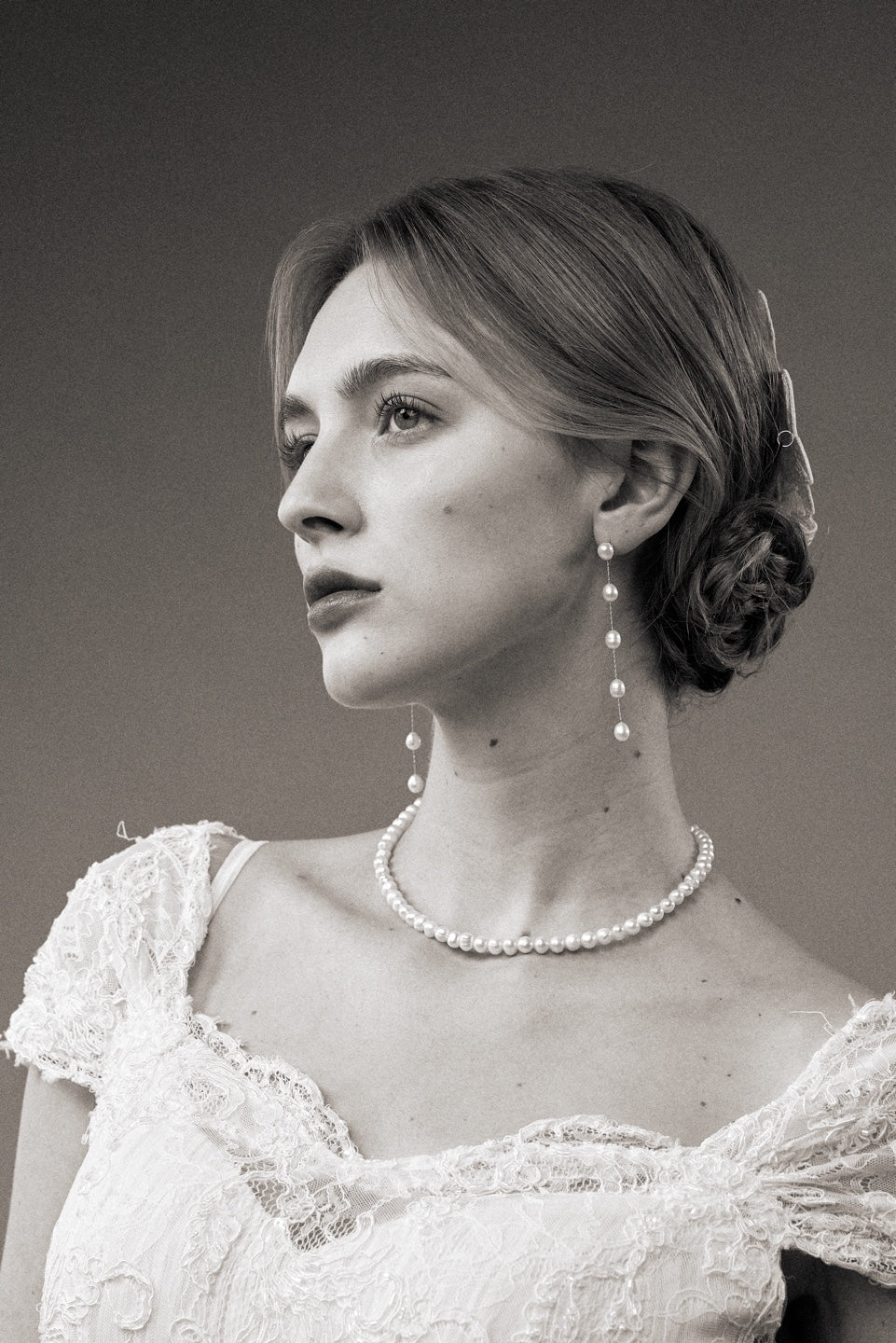 Drop Pearl Earring