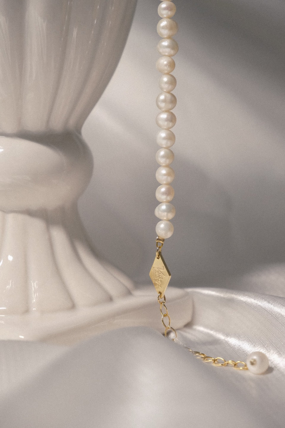Romantic Pearl Necklace