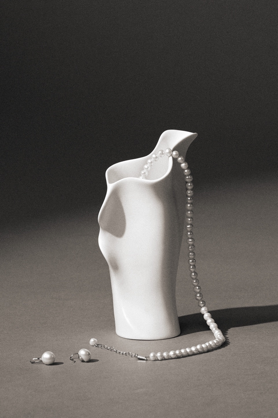 Romantic Pearl Necklace