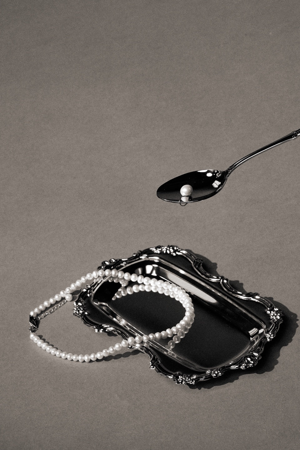 Romantic Pearl Necklace