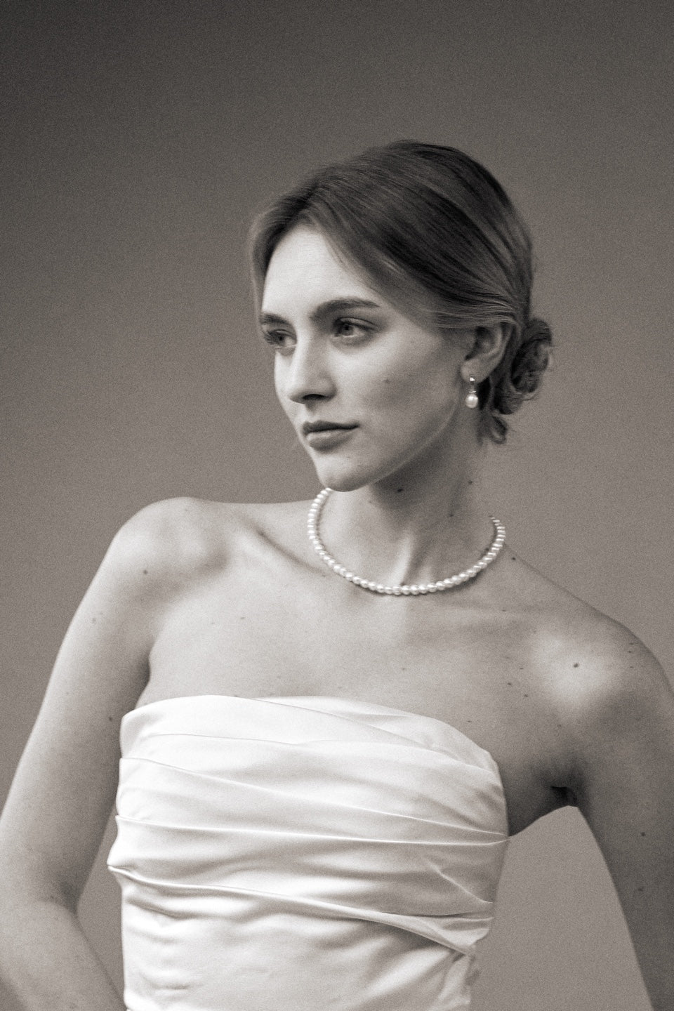 Shining Pearl Earring